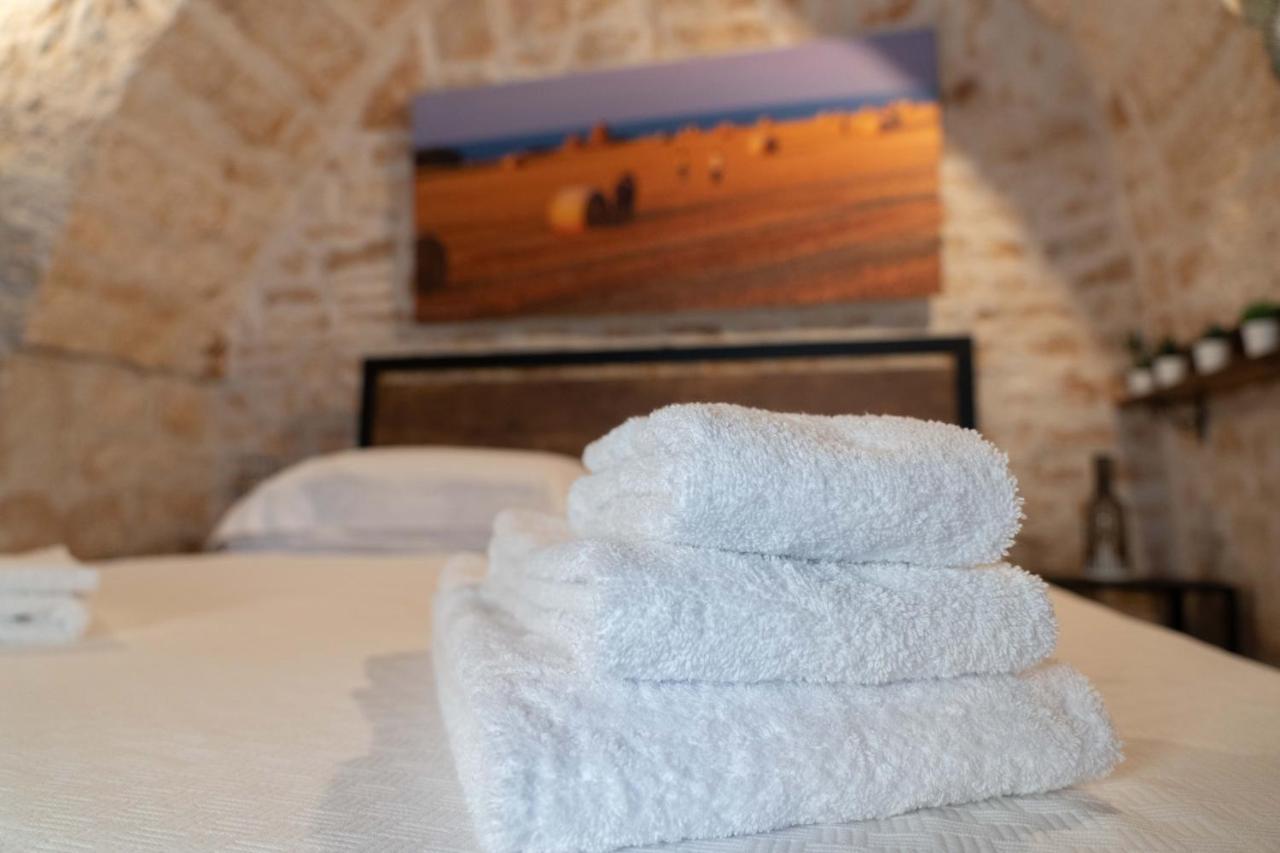 モノーポリ Hill Trull - Typical Apulian Houseヴィラ エクステリア 写真